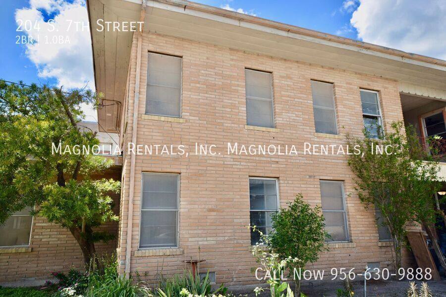 Apartment for rent at 204 S 7th St, Harlingen, TX 78550