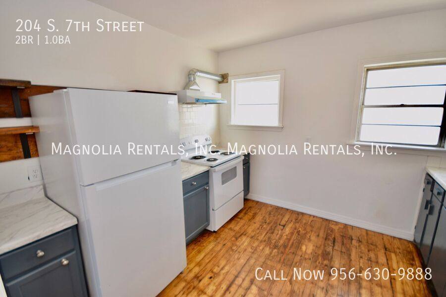 Apartment for rent at 204 S 7th St, Harlingen, TX 78550