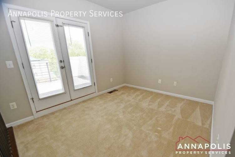 Townhouse for rent at 133 Lejeune Way, Annapolis, MD 21401