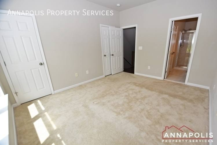 Townhouse for rent at 133 Lejeune Way, Annapolis, MD 21401