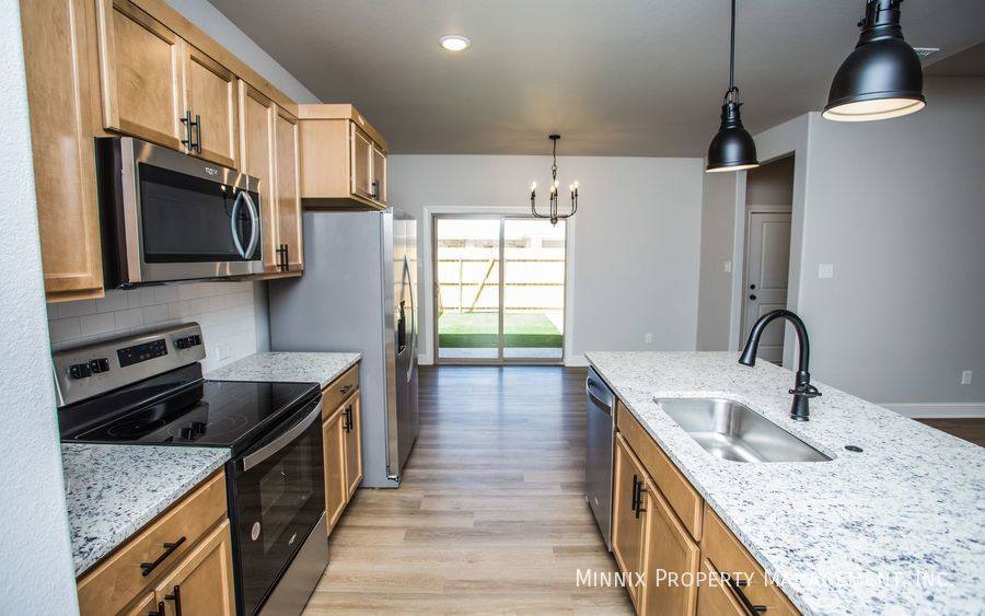 Townhouse for rent at 2550 137th St, Lubbock, TX 79423