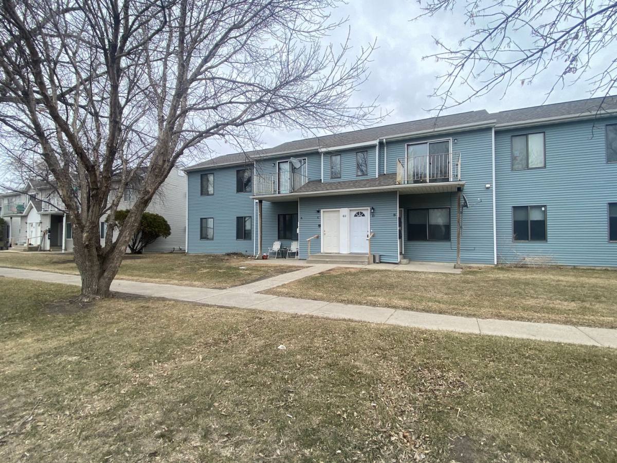 Townhouse for rent at 61D Center St, West Fargo, ND 58078