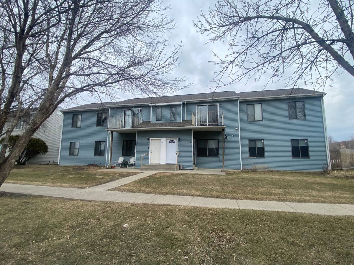 Townhouse for rent at 61D Center St, West Fargo, ND 58078