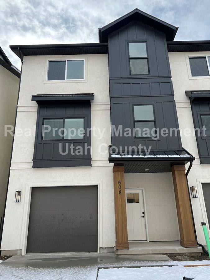 Townhouse for rent at 608 E 340 S, American Fork, UT 84003