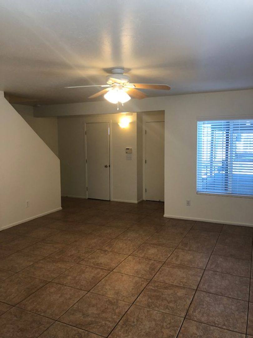 Townhouse for rent at 336-2 E Limberlost, Tucson, AZ 85705