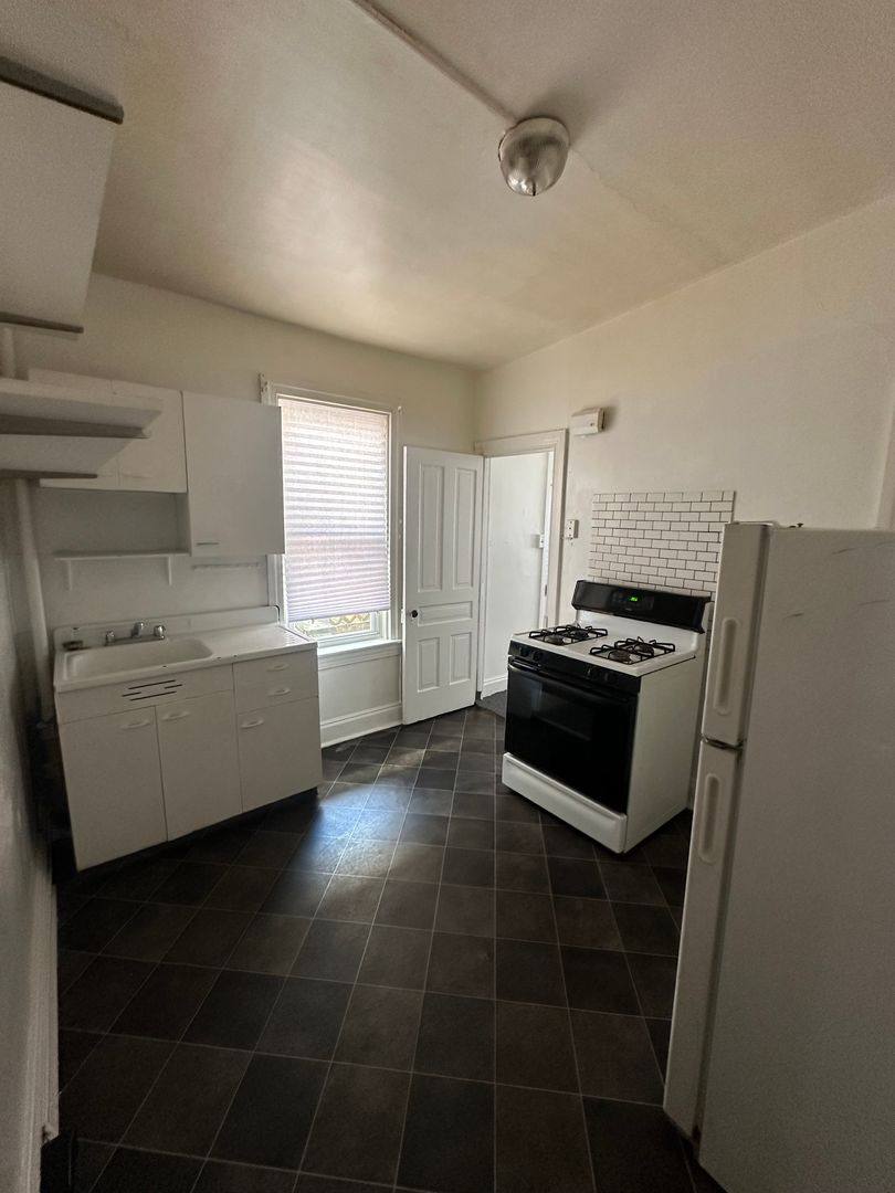 Apartment for rent at 950 W Princess St, York, PA 17401