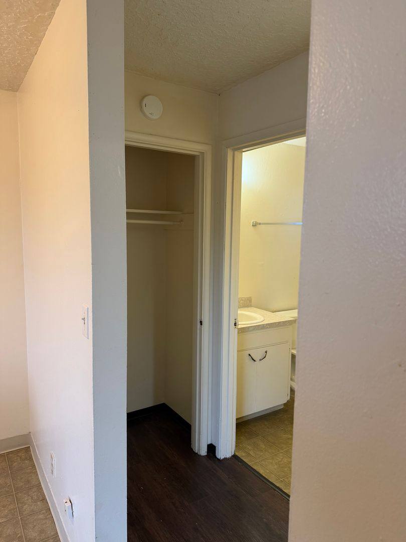 Apartment for rent at 310 42nd St, Springfield, OR 97478