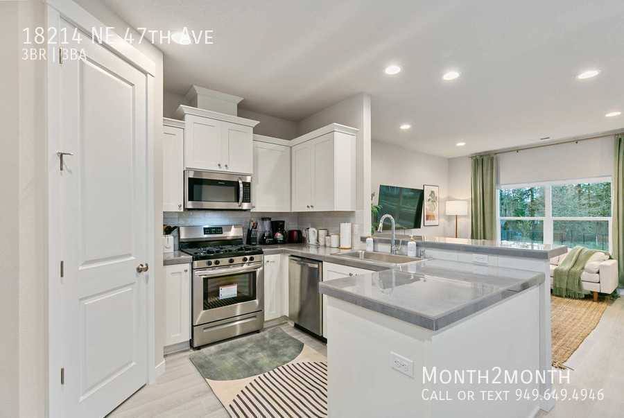 Townhouse for rent at 18214 NE 47th Ave, Vancouver, WA 98686