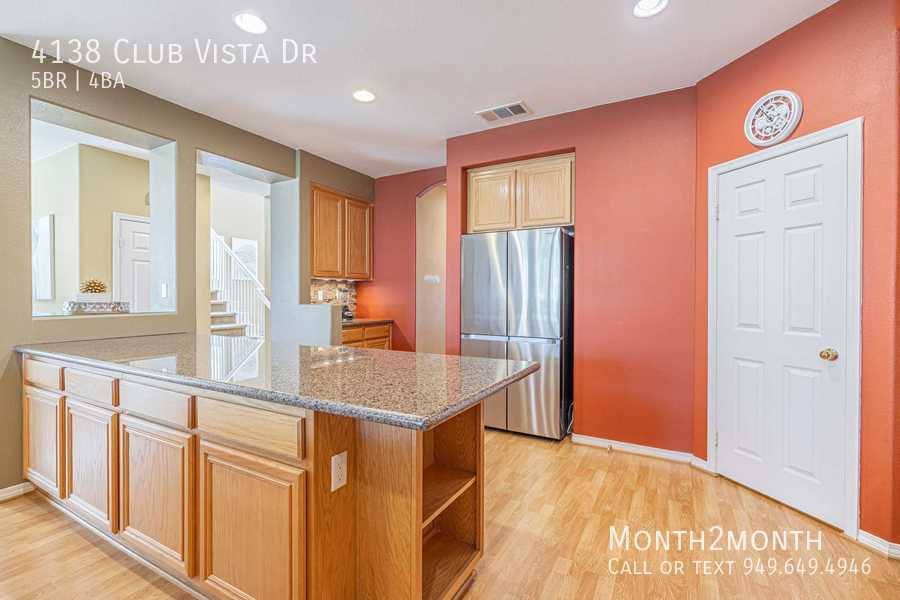 House for rent at 4138 Club Vista Dr, Palmdale, CA 93551
