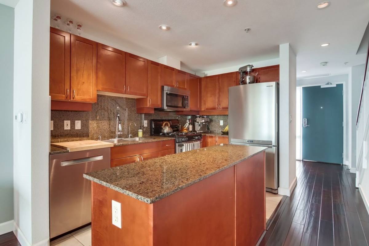House for rent at 1240 India St #1112, San Diego, CA 92101