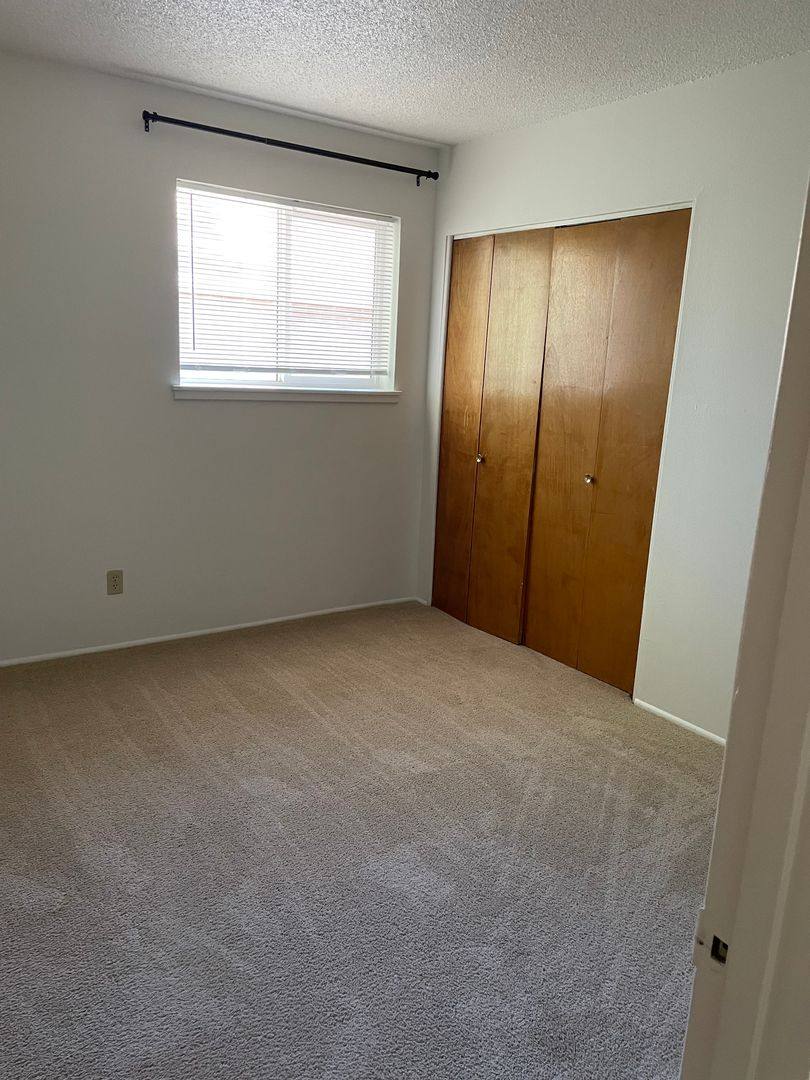 Apartment for rent at 329 W Oak, Flagstaff, AZ 86001