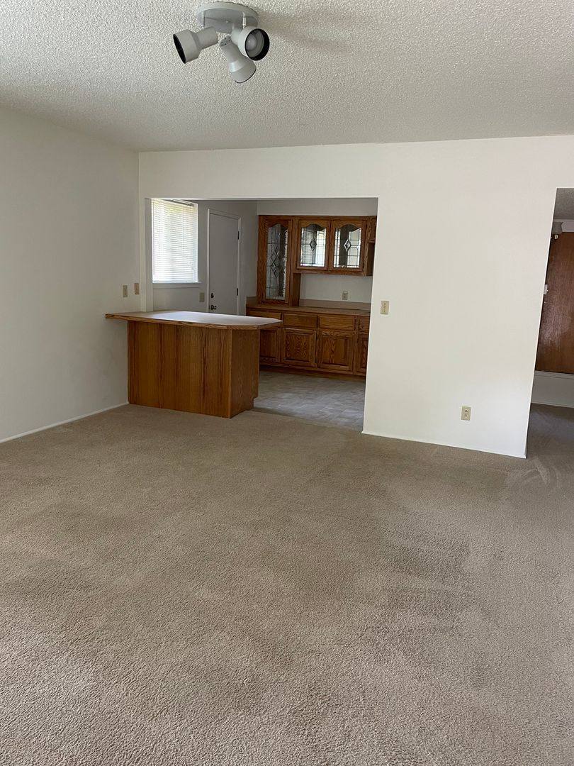 Apartment for rent at 329 W Oak, Flagstaff, AZ 86001