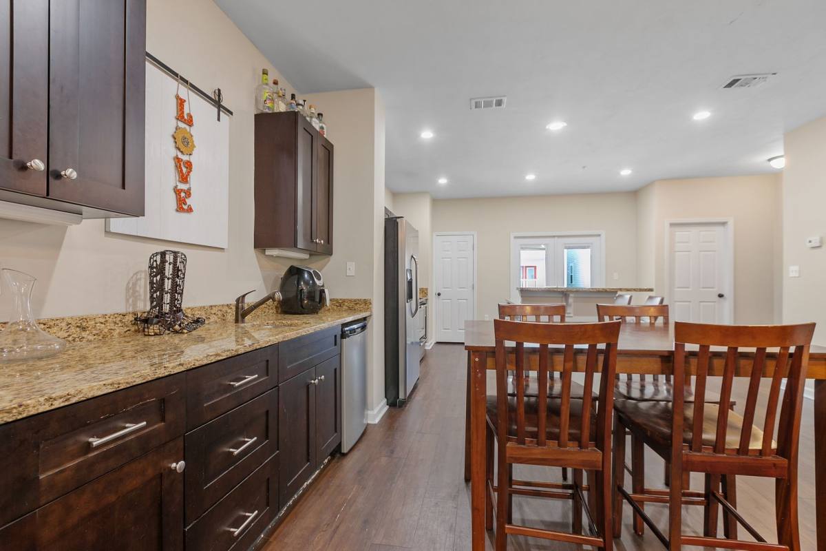 Apartment for rent at 1775 Bellevue Way, Tallahassee, FL 32304