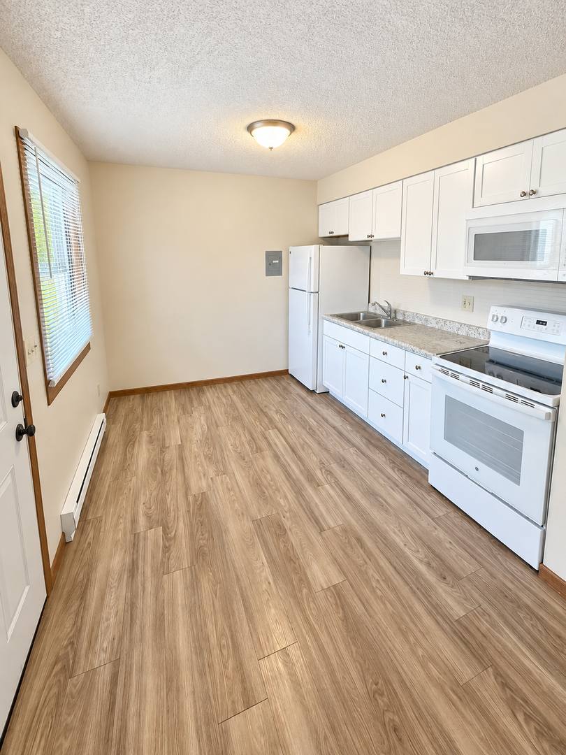 Apartment for rent at 3104 Blakeley Ave, Eau Claire, WI 54701