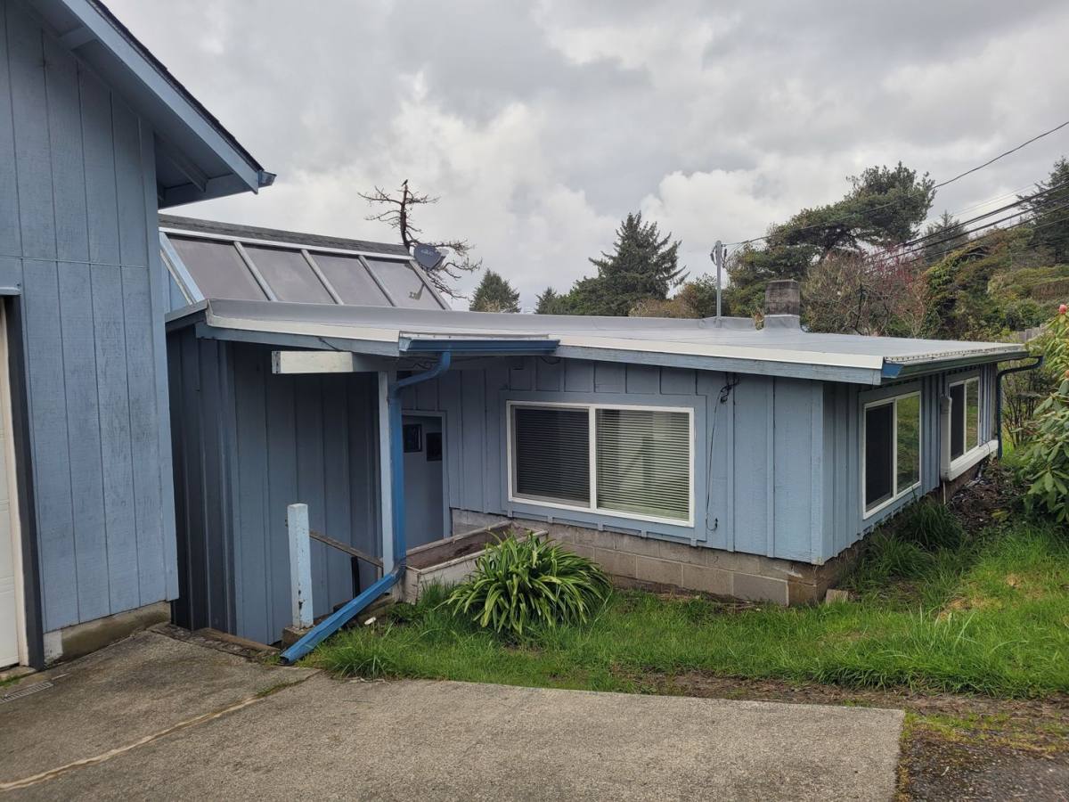 House for rent at 91655 Cape Arago Highway, Coos Bay, OR 97420