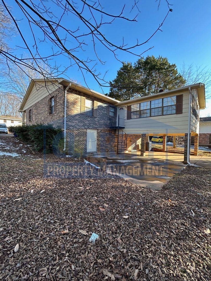 House for rent at 4175 Pryor Rd NE, Cleveland, TN 37312