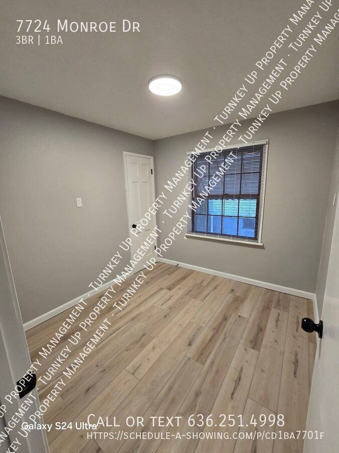 House for rent at 7724 Monroe Dr, Saint Louis, MO 63133