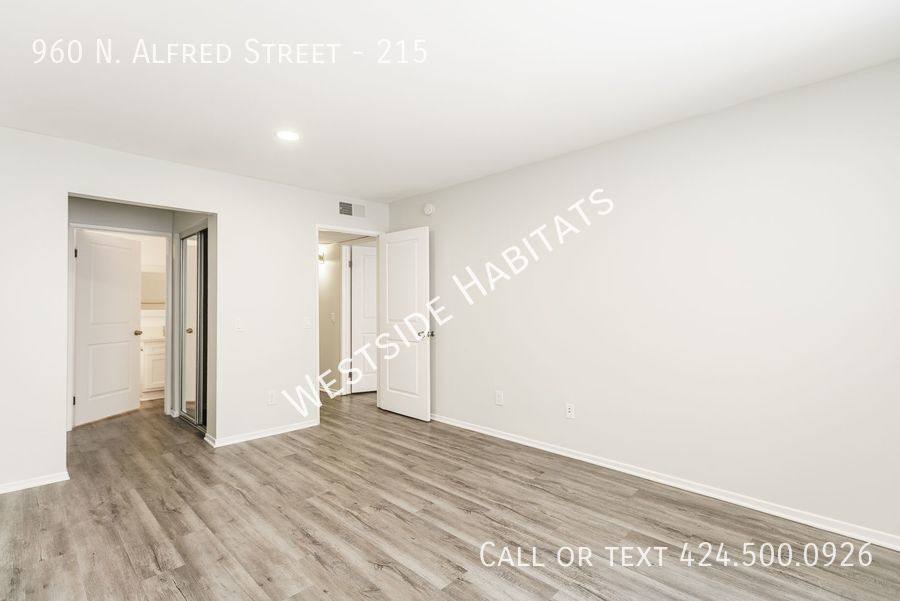 Apartment for rent at 960 N Alfred St #103, West Hollywood, CA 90069
