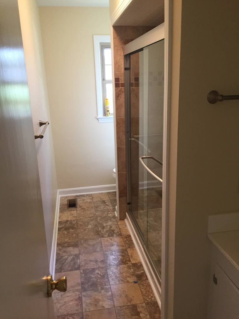 House for rent at 1301 Brookwood Dr, Winston Salem, NC 27106
