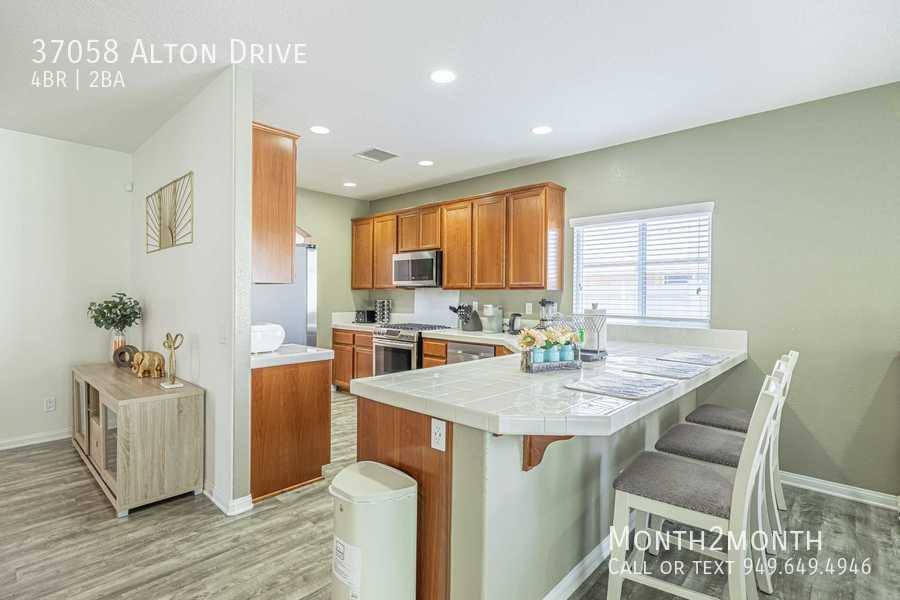 House for rent at 37058 Alton Dr, Palmdale, CA 93550