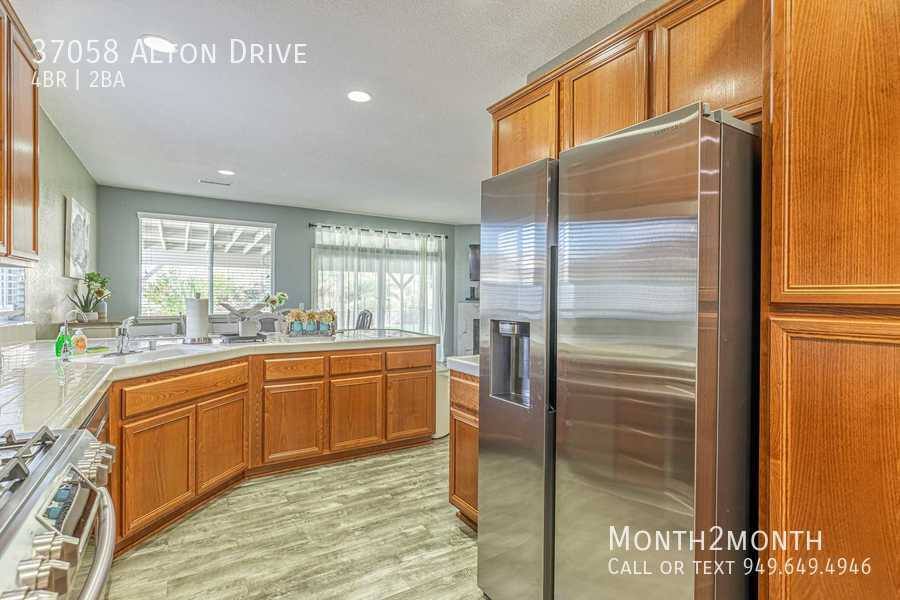 House for rent at 37058 Alton Dr, Palmdale, CA 93550