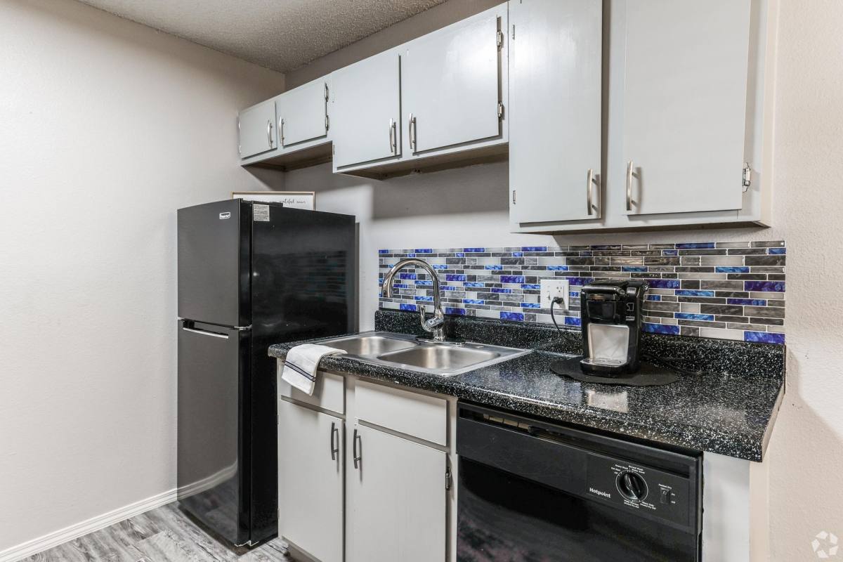 Apartment for rent at 2310 NW Terrace Hills Blvd, Lawton, OK 73505