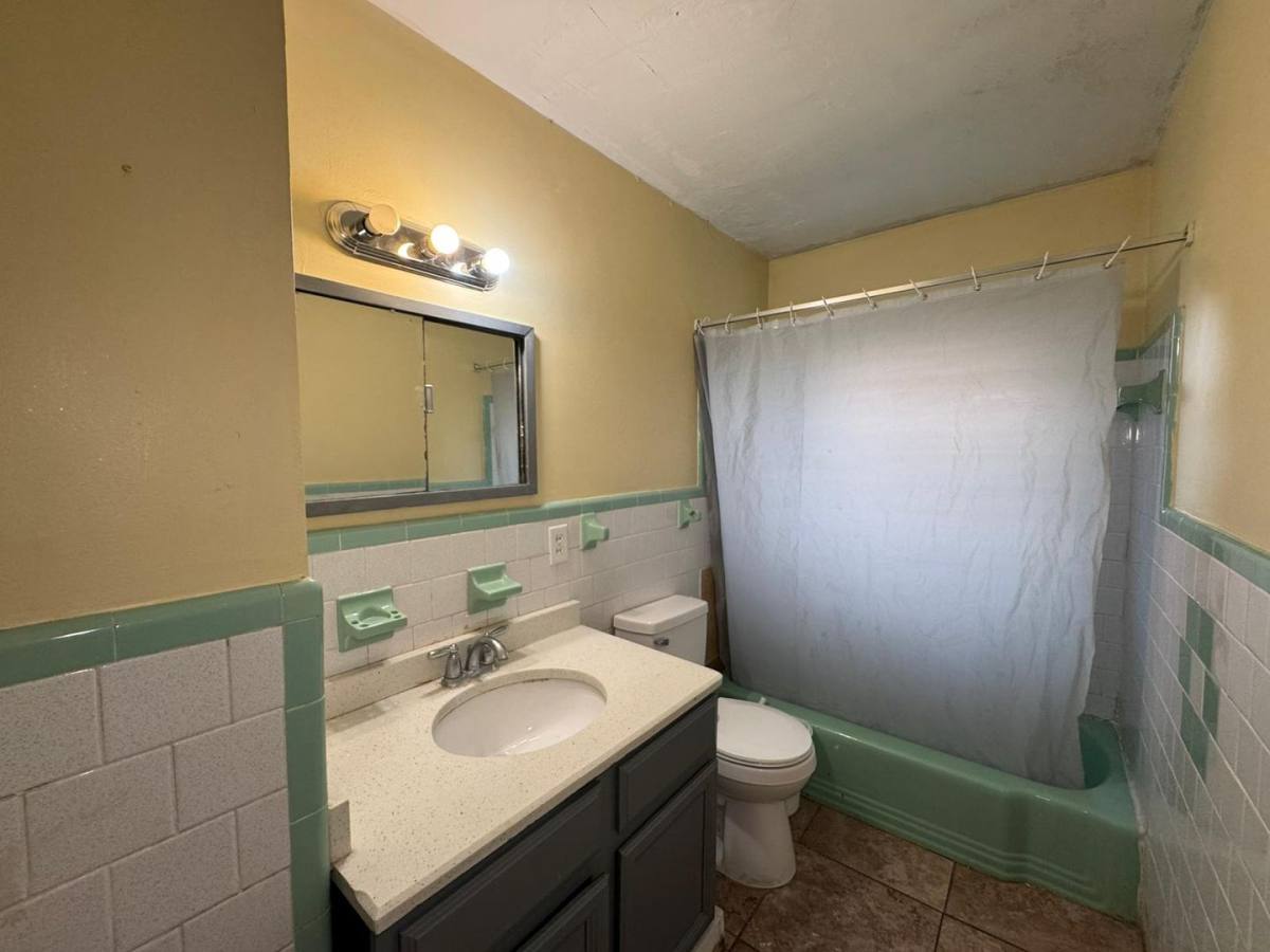 House for rent at 416 Sun Court, Orlando, FL 32805
