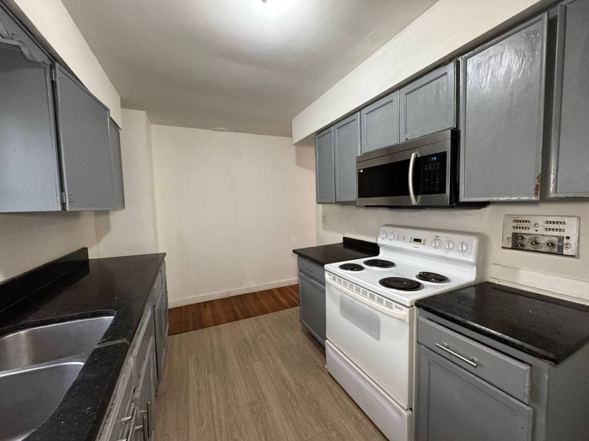 House for rent at 416 Sun Court, Orlando, FL 32805