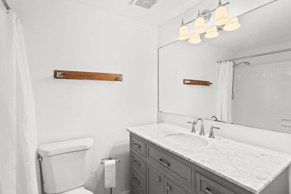 House for rent at 9629 White Acre Rd #B-2, Columbia, MD 21045