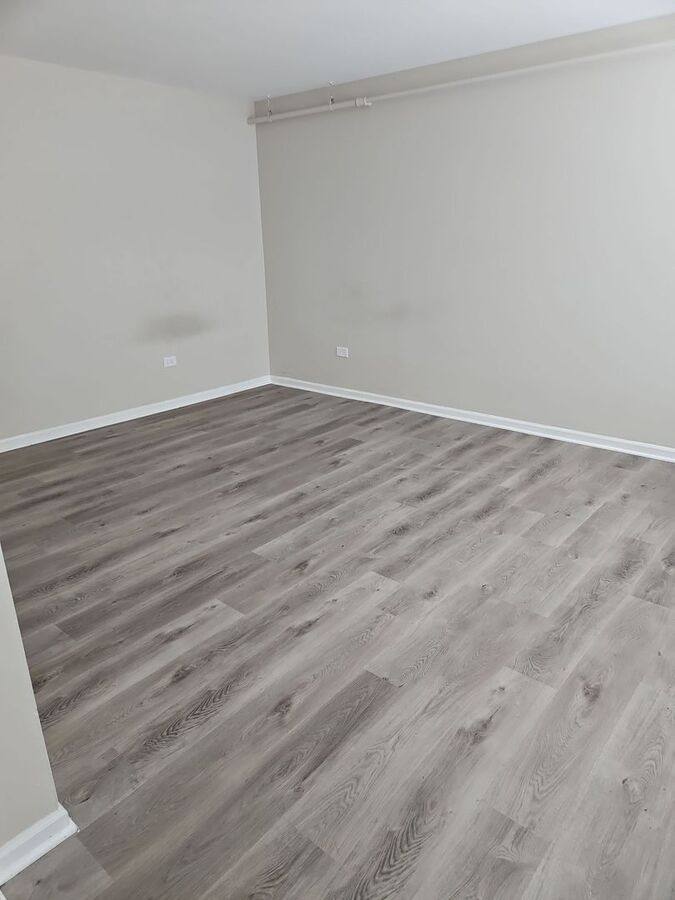 Apartment for rent at 4 Walker Ave #211 U, Clarendon Hills, IL 60514