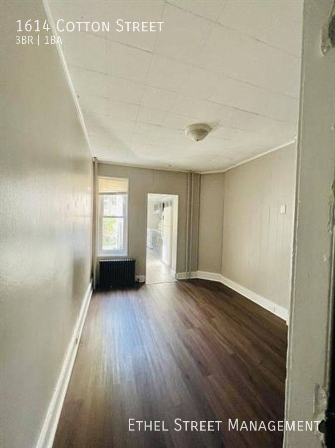 Townhouse for rent at 1614 Cotton St, Reading, PA 19606