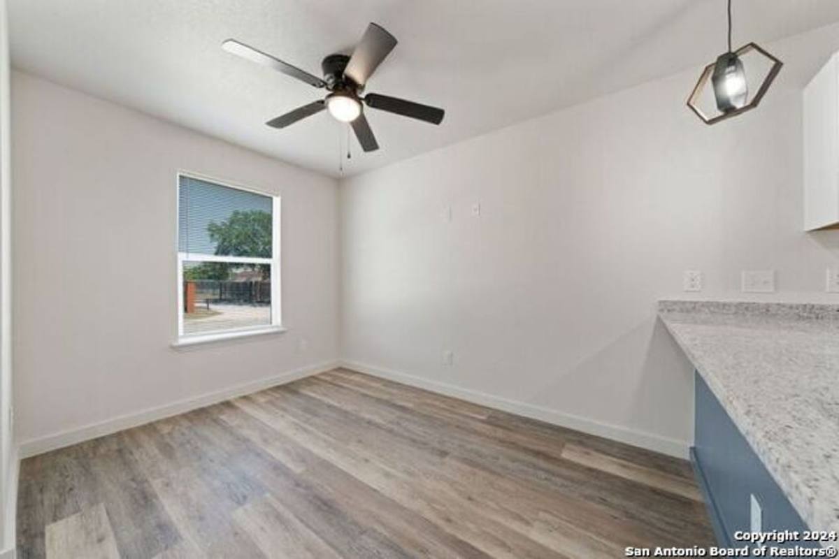 House for rent at 227 S Grimes St, San Antonio, TX 78203
