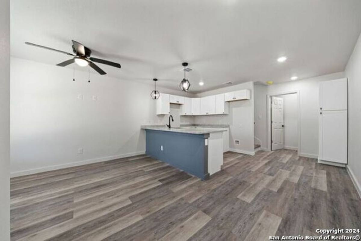House for rent at 227 S Grimes St, San Antonio, TX 78203
