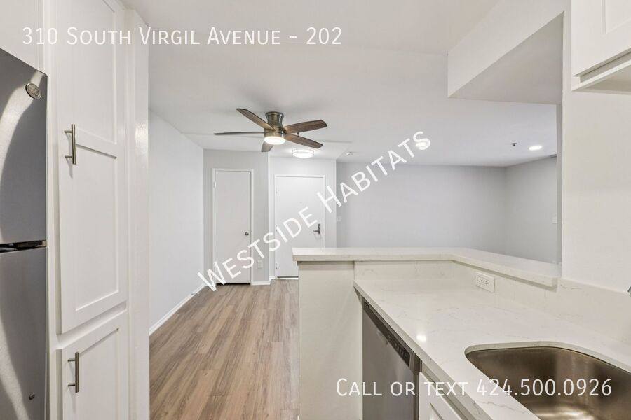 Apartment for rent at 310 S Virgil Ave, Los Angeles, CA 90020