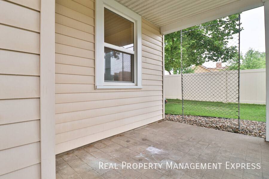 House for rent at 1412 W 17th St, Sioux Falls, SD 57104