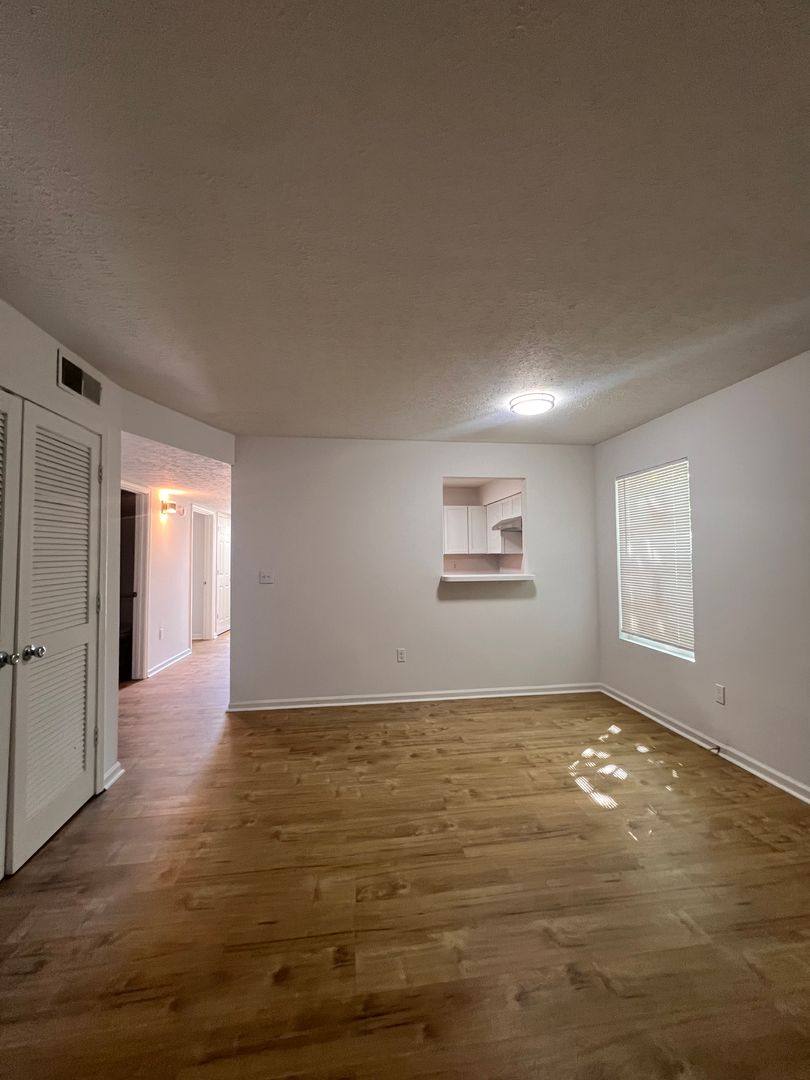 Apartment for rent at 1723 W Kentucky St, Louisville, KY 40210