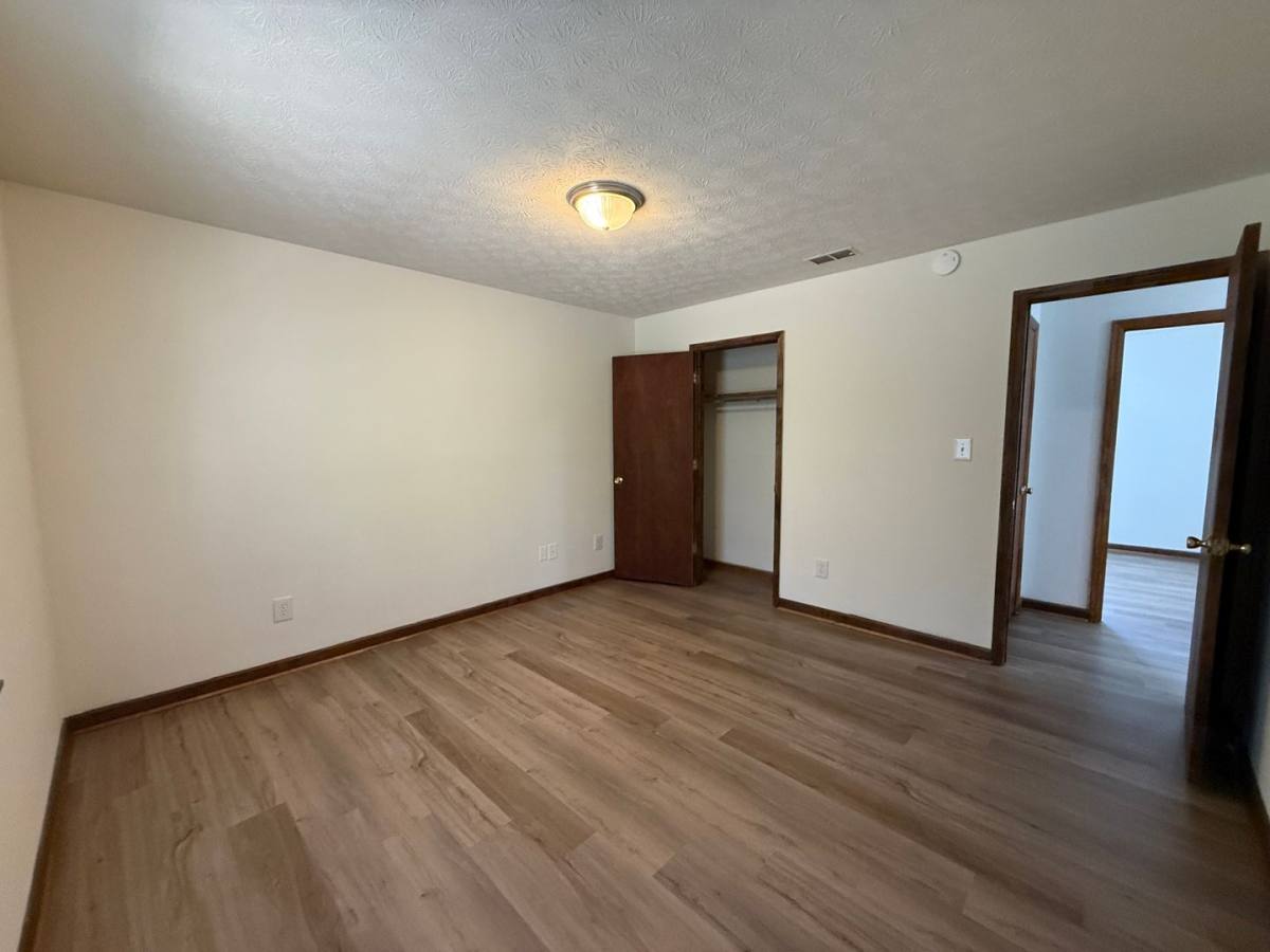 Apartment for rent at 113 Michele Dr, Athens, GA 30606