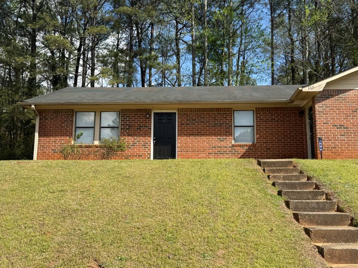 Apartment for rent at 113 Michele Dr, Athens, GA 30606