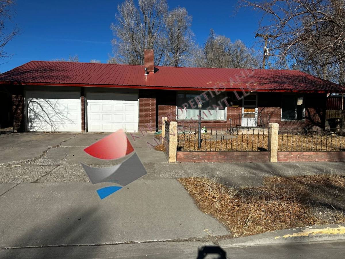 House for rent at 1011 Fourth St, Alamosa, CO 81101