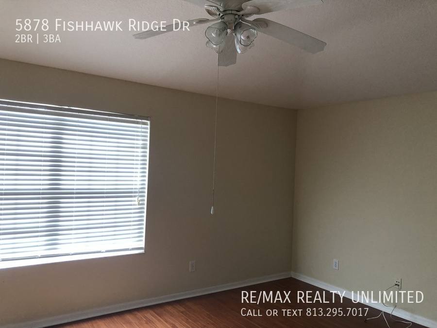 Townhouse for rent at 5878 Fishhawk Ridge Dr, Lithia, FL 33547
