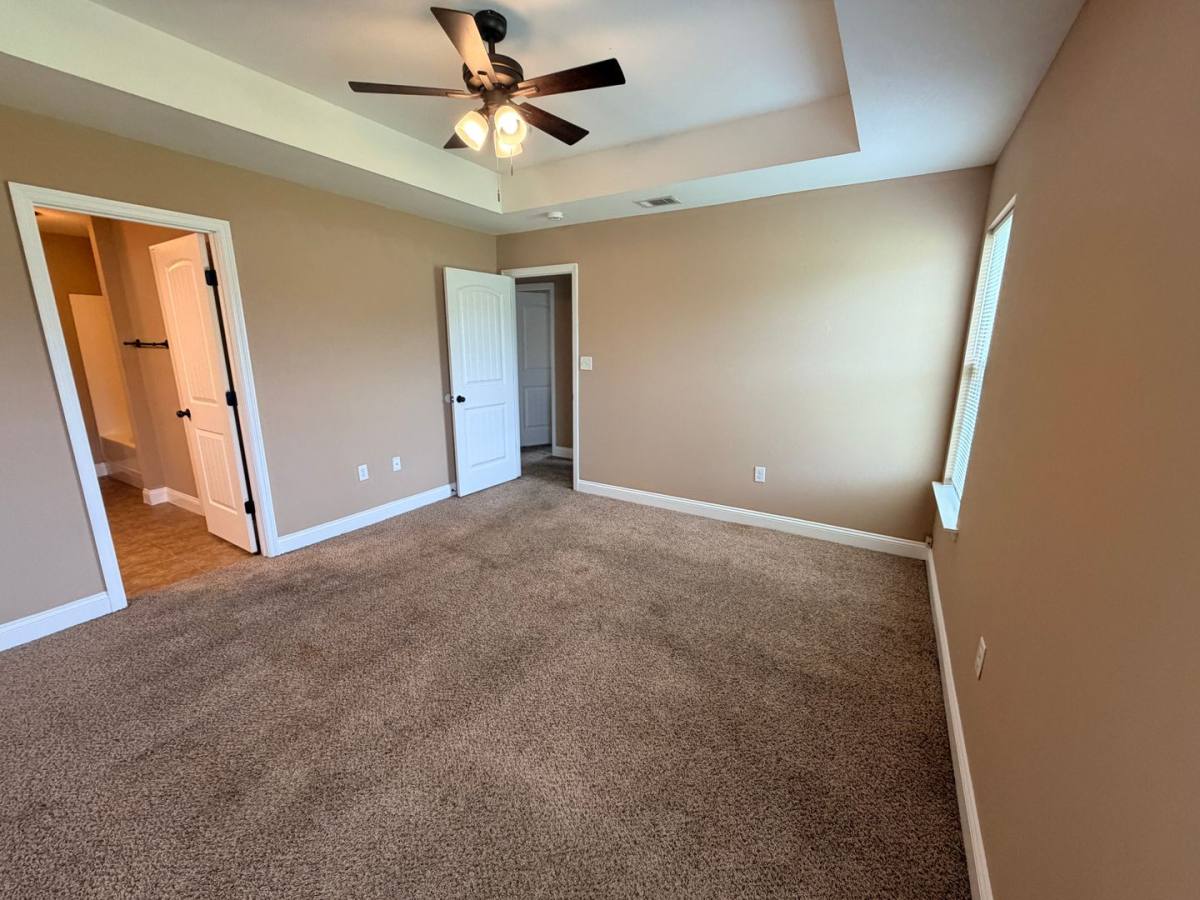 House for rent at 4916 Patton Dr, Valdosta, GA 31605