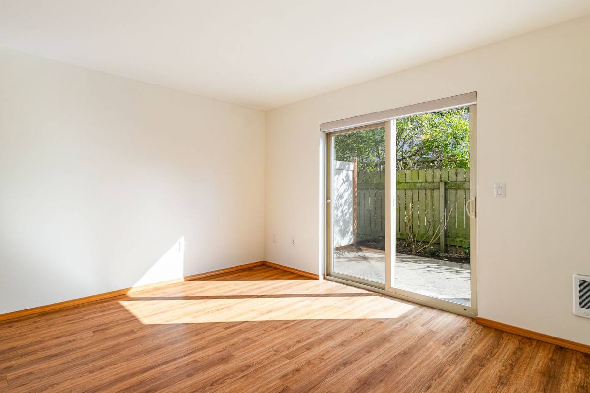 Townhouse for rent at 3343 NW Ave, Bellingham, WA 98225