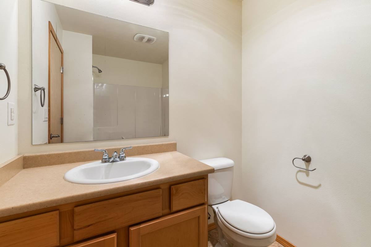Townhouse for rent at 3343 NW Ave, Bellingham, WA 98225