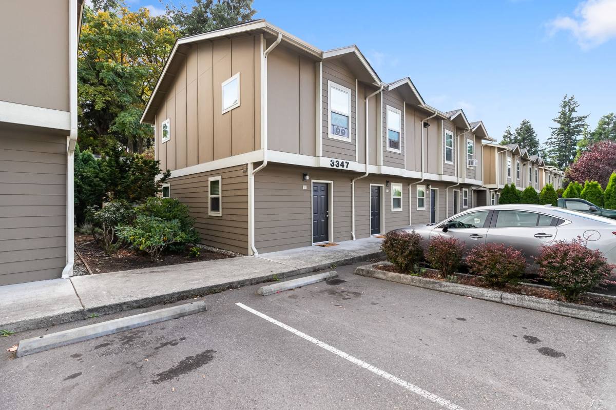 Townhouse for rent at 3343 NW Ave, Bellingham, WA 98225