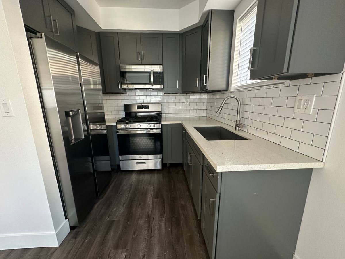 Apartment for rent at 1623 W 208th St, Torrance, CA 90501