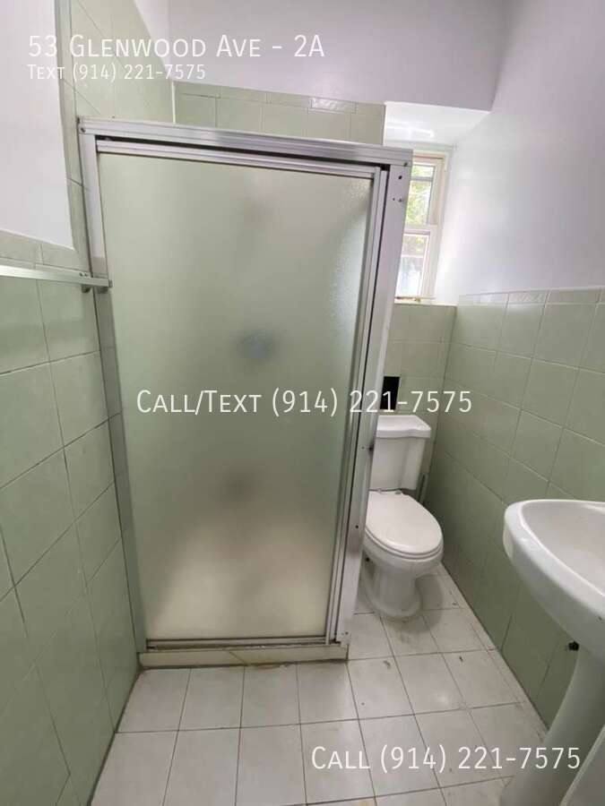 Apartment for rent at 53 Glenwood Ave #2A, Yonkers, NY 10701