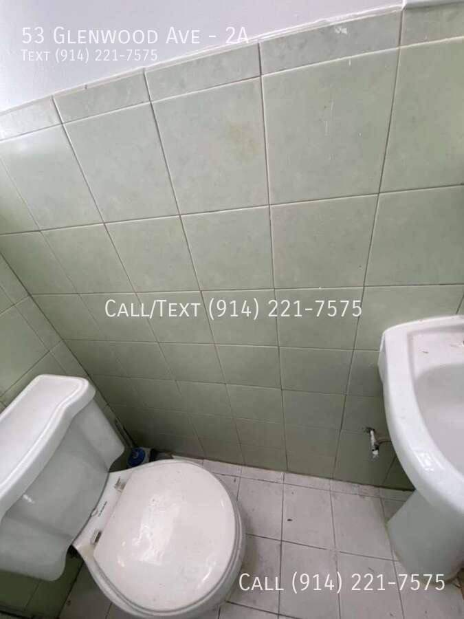 Apartment for rent at 53 Glenwood Ave #2A, Yonkers, NY 10701