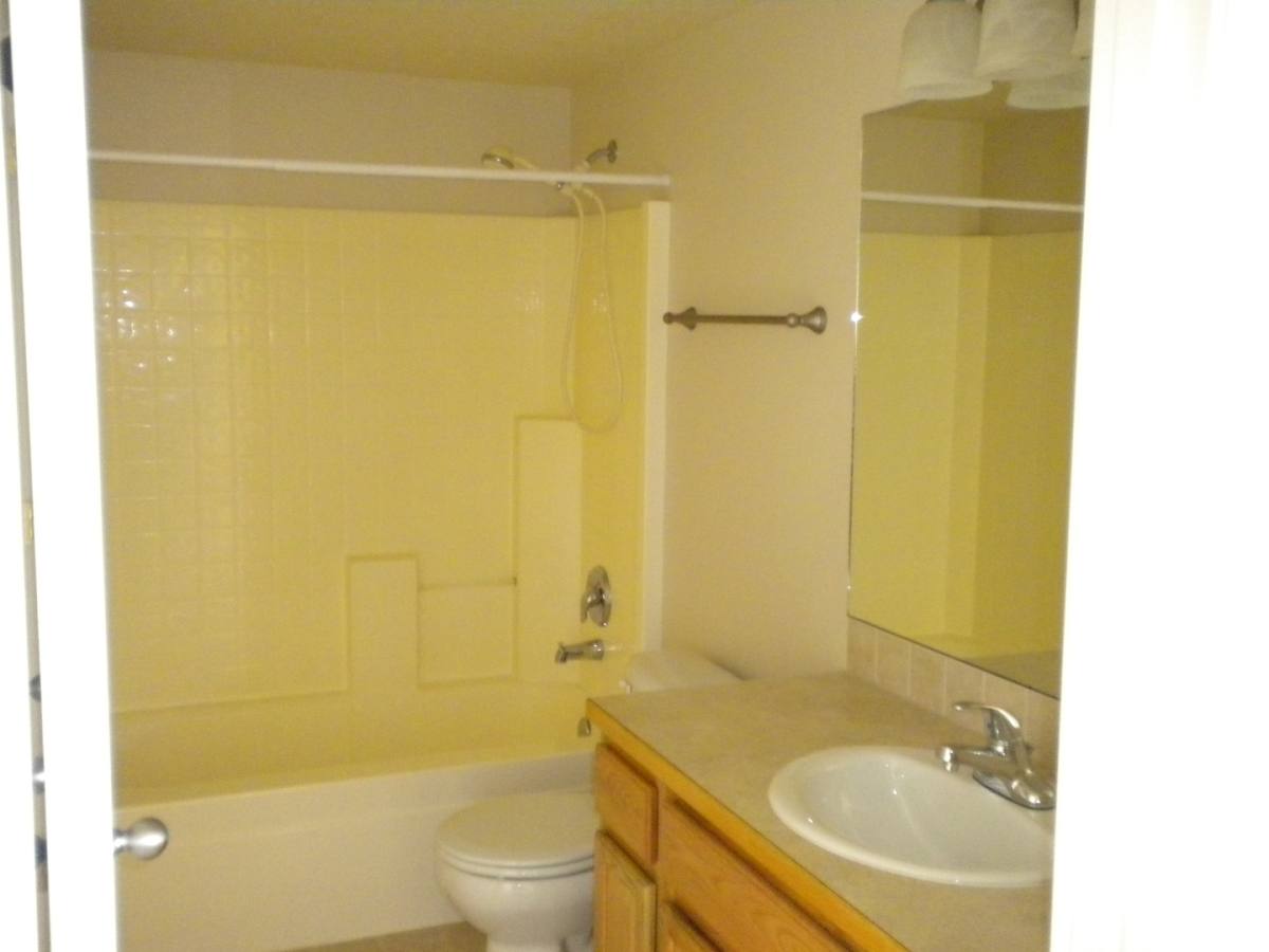 Apartment for rent at 2946 Matt Dr, Eugene, OR 97408