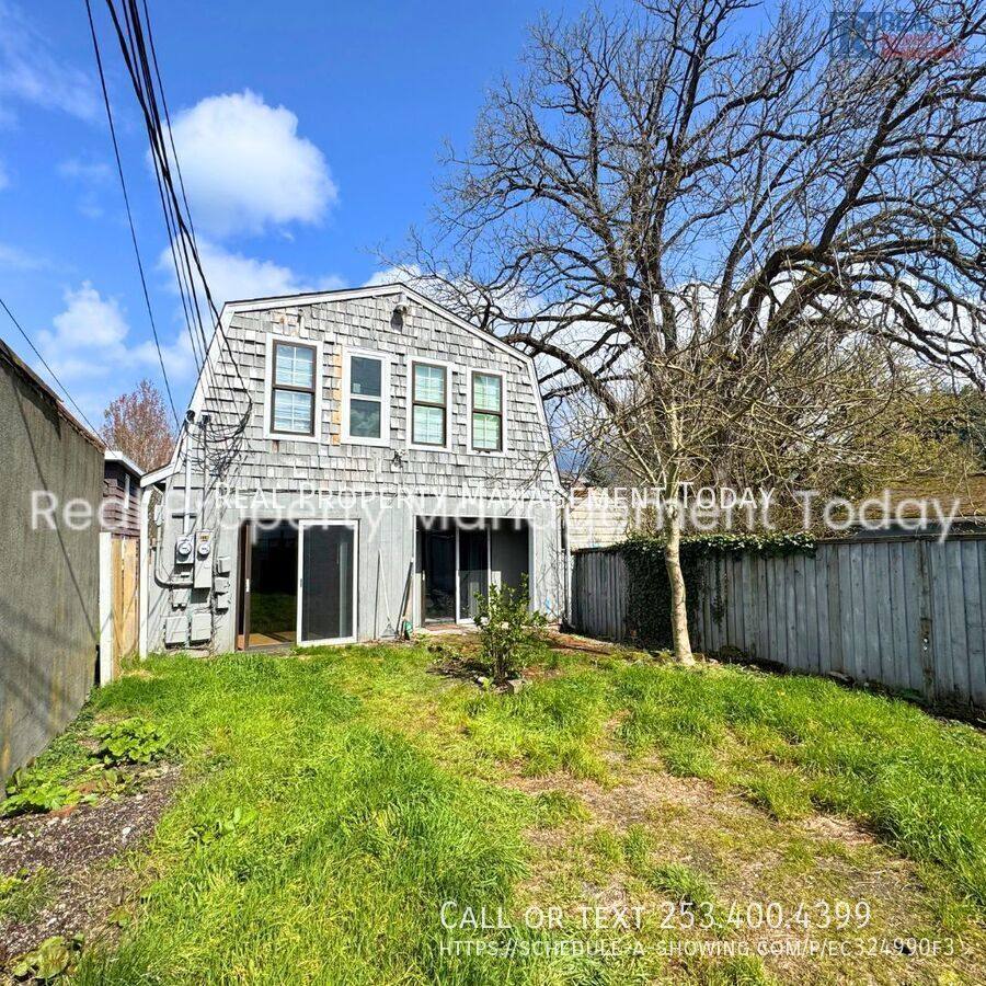 Apartment for rent at 514 N K St, Tacoma, WA 98403