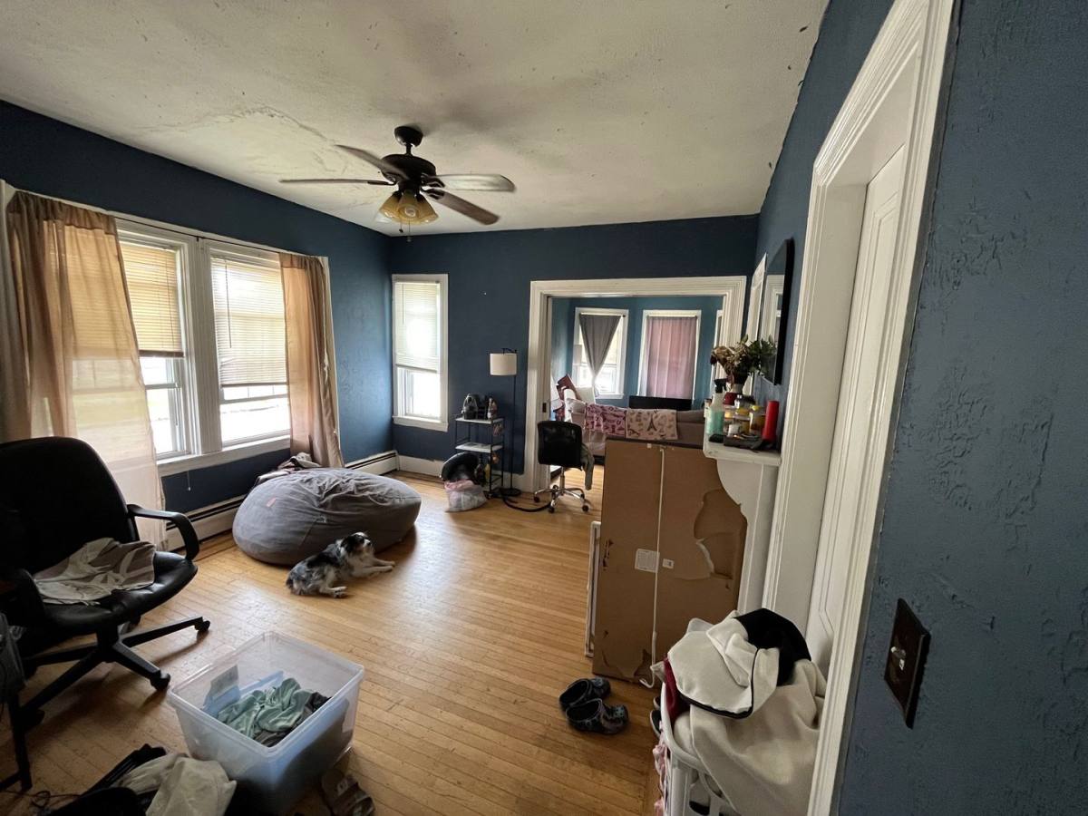 Apartment for rent at 927 Smith St, Providence, RI 02908